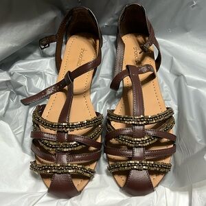 Shoe Dazzle Sz 8.5 Flat Sandals